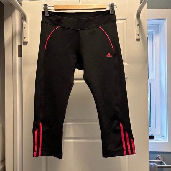Women's Adidas Climacool Active Capri with Pink Striping Size Medium - Picture 1 of 6